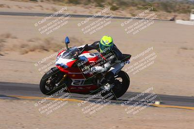 media/Dec-10-2023-SoCal Trackdays (Sun) [[0ce70f5433]]/Turn 9 Inside Set 2 (1115am)/